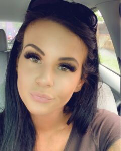 Chloe - Administrative Assistant